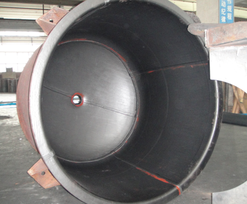 Acid tank rubber lining